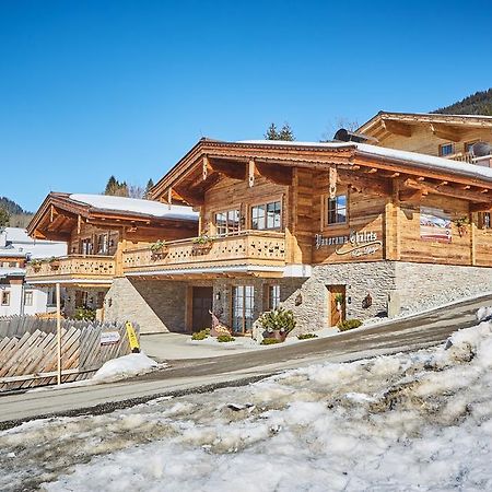 Panorama Chalets ザールバッハ・ヒンターグレム エクステリア 写真