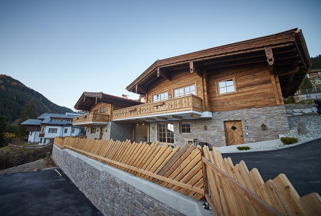 Panorama Chalets ザールバッハ・ヒンターグレム 部屋 写真